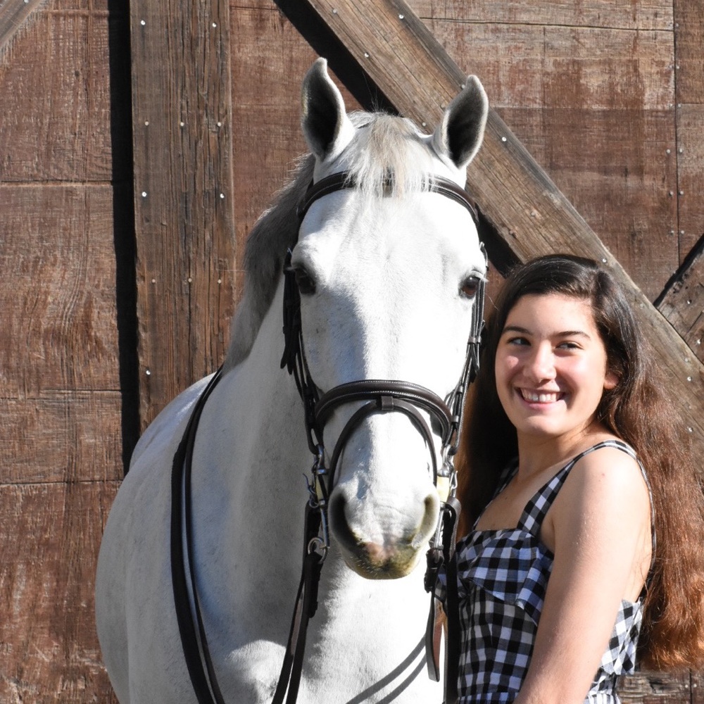 Meet your Posher, Chloe